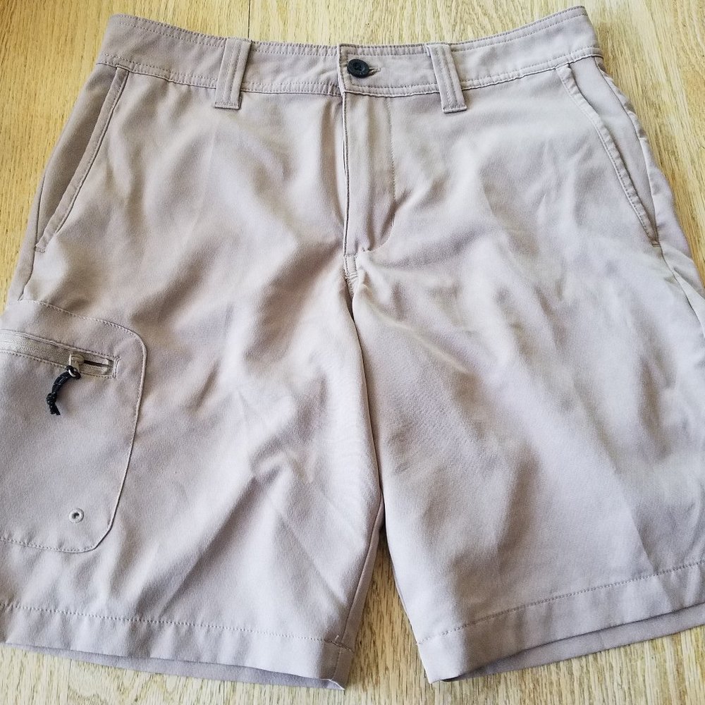 Magellan Outdoors Fish Gear Men’s Water Repellent Fishing Shorts Size 30